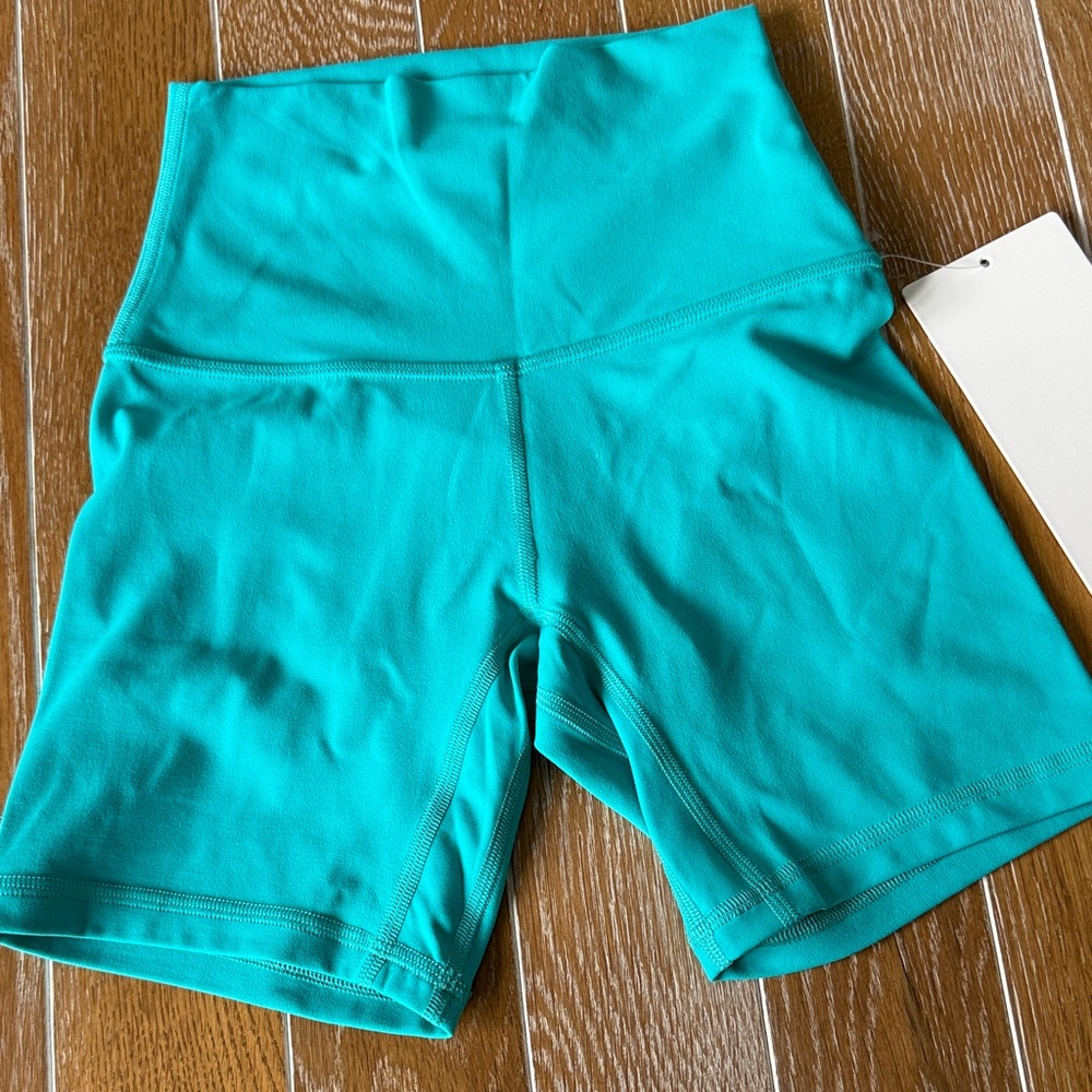 NEW WITH TAGS Lululemon Align High Rise Short 6” size 0 turquoise orig price $64
